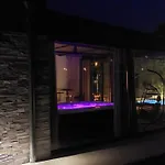 Villa Hacienda Matea - Oasis Of Romance Near The Beaches, Surrounded By Olive Trees, Pool, Jacuzzi And Playground, - Istria Pula