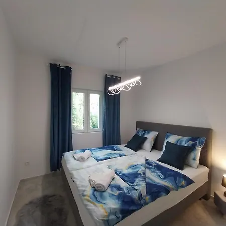 Вилла Hacienda Matea An Oasis Of Romance Near The Beaches, Surrounded By Olive Trees, Pool, Jacuzzi And Playground, - Istria