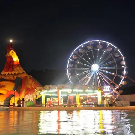 Villa Hacienda Matea An Oasis Of Romance Near The Beaches, Surrounded By Olive Trees, Pool, Jacuzzi And Playground, - Istria