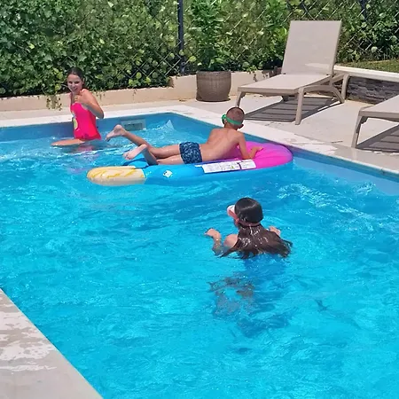 Villa Hacienda Matea An Oasis Of Romance Near The Beaches, Surrounded By Olive Trees, Pool, Jacuzzi And Playground, - Istria *